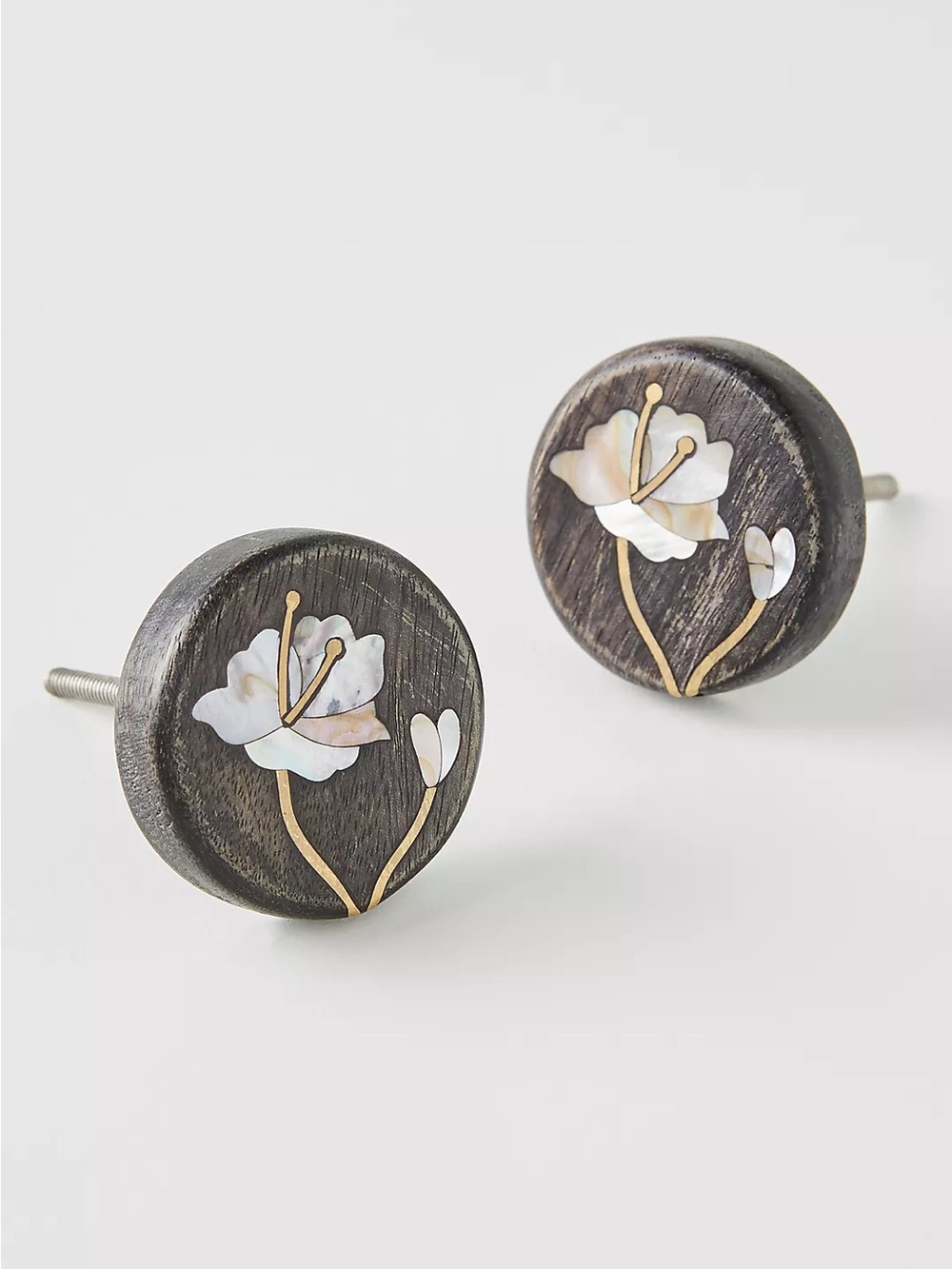 NWT Anthropologie Olivia Knobs, Set of 2